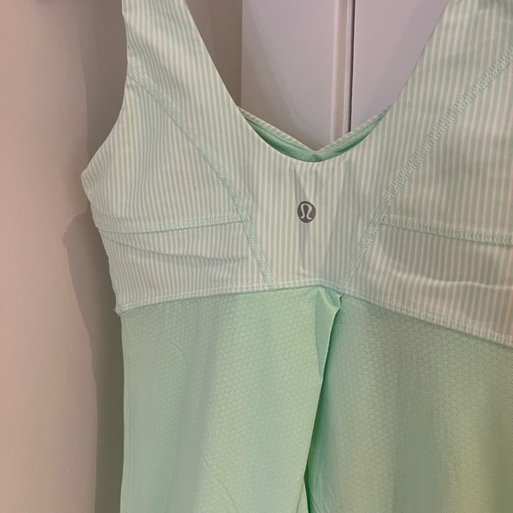 Lululemon tank top - Picture 4 of 6